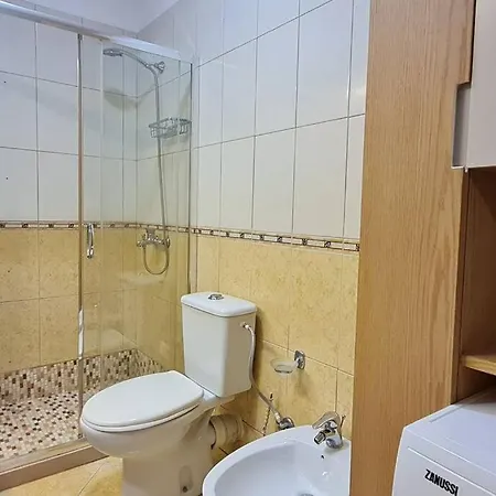 Lucy's In Center Appartamento