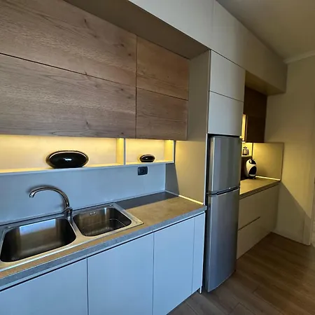 Lucy's In Center * Tirana