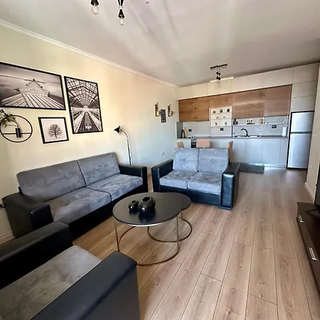 شقة Lucy's In Center تيرانا